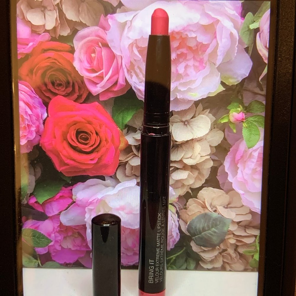 Laura Mercier Beauty